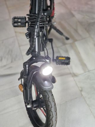 Bicicleta Eléctrica Plegable Negra