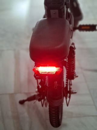 Bicicleta Eléctrica Plegable Negra