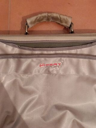 Maletín ordenador SEAT Sport