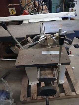 Máquina de carpintería multifunción