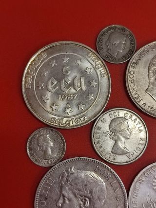 8 Monedas de Plata de Colección