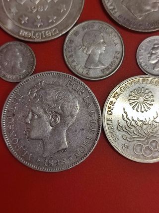 8 Monedas de Plata de Colección