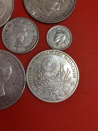 8 Monedas de Plata de Colección