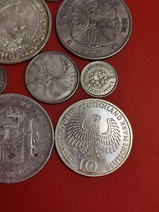 8 Monedas de Plata de Colección