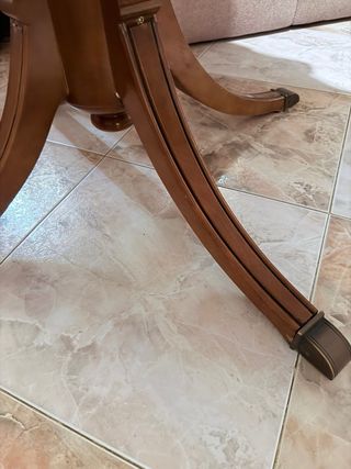 Mesa de comedor extensible de madera