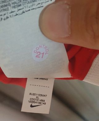 Camiseta  Polonia Nike Talla XL Roja