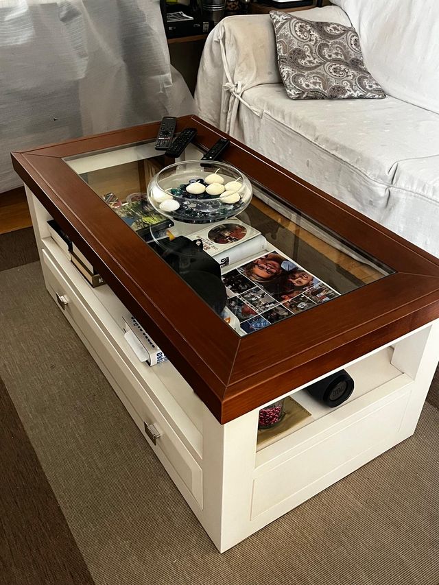 salón completo, vitrinas, mesa baja, mesa TV, ....