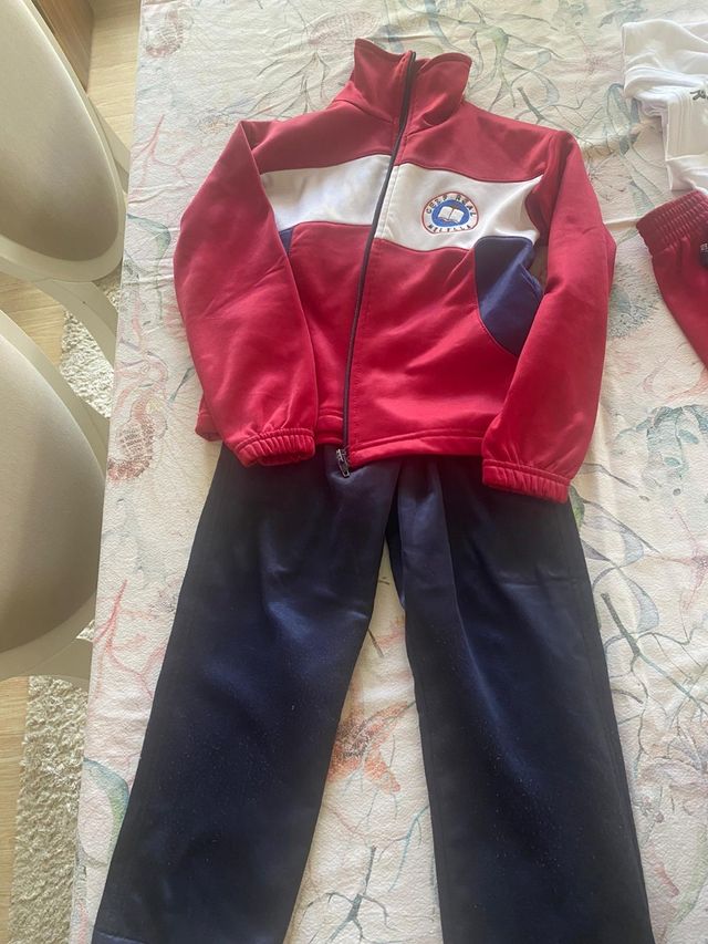 Uniforme chándal colegio REAL