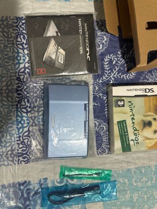 Nintendo Ds fat pak Nintendogs