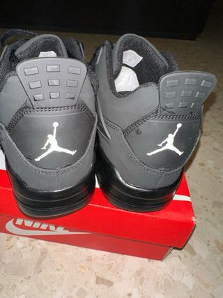 Jordan Zapatos Negros y Grises