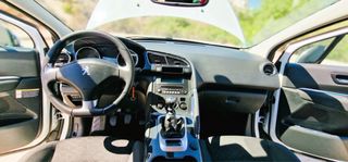 Peugeot 3008 2016