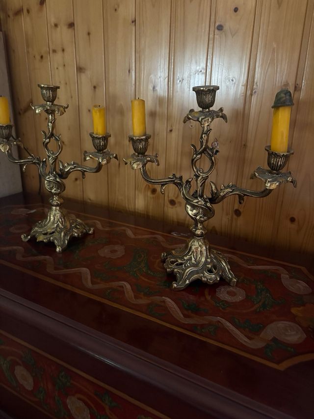 Candelabros de Bronce