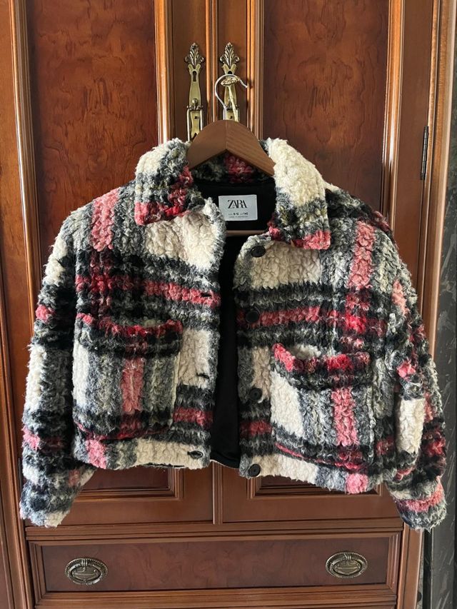 Chaqueta Zara niña cuadros peluche talla 9-10