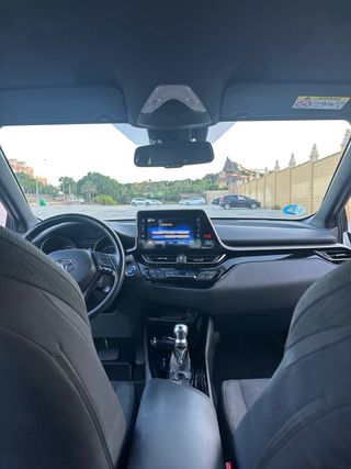 Toyota C-HR Híbrido 2018