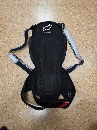 Espaldera Alpinestars Nucleon KR-2 Negra/Roja