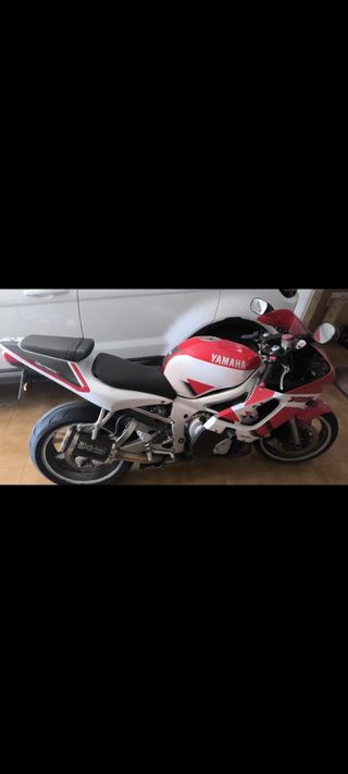 Yamaha YZF R6 carburación 