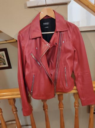 Chaqueta Stradivarius Roja Piel