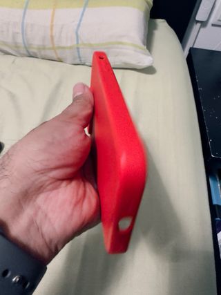 Carcasa Ornarto iPhone 14 Pro Max Roja