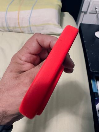 Carcasa Ornarto iPhone 14 Pro Max Roja