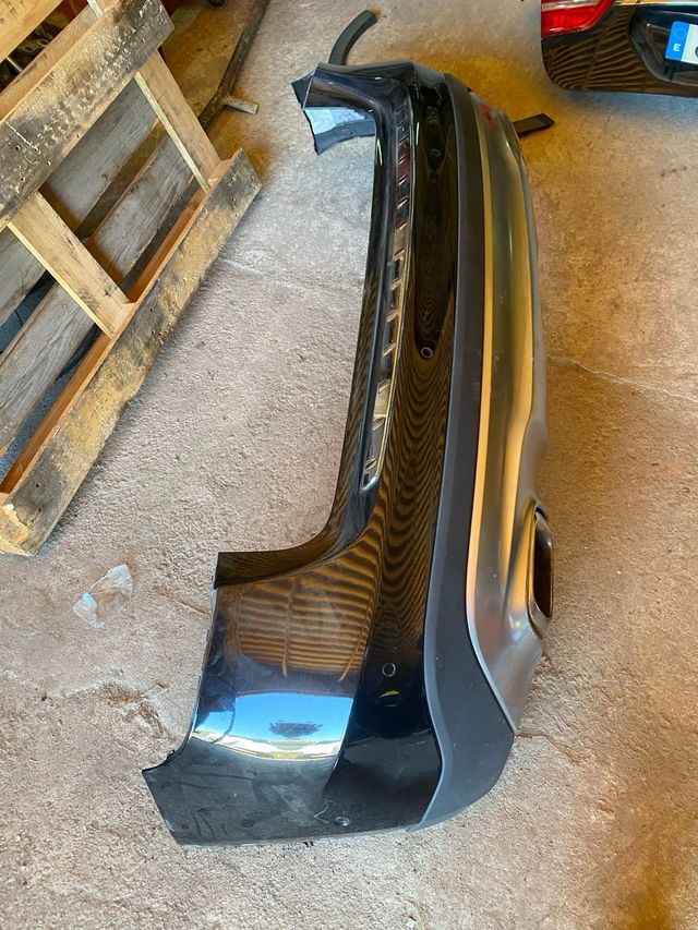 Parachoques Trasero Mercedes GLA 2015