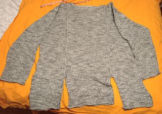 Suéter Gris Talla XL/2XL