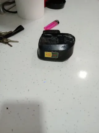 Cargador Bosch AL 1815 CV