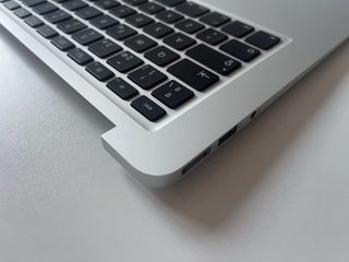 Teclado/MacBook Air 13' A1466 Original
2013 a 2017