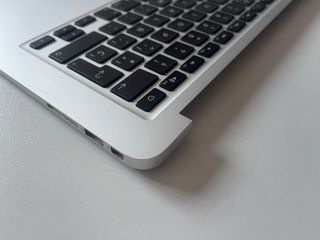 Teclado/MacBook Air 13' A1466 Original
2013 a 2017