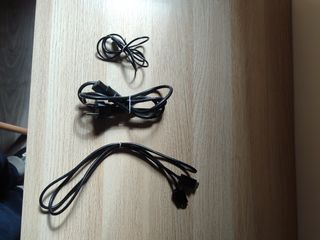 PS4 Pro 1TB Blanca + 2 Mandos Originales + 1 Juego