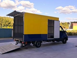 Iveco Daily Paquetera 35S16 Puerta Elevadora 
