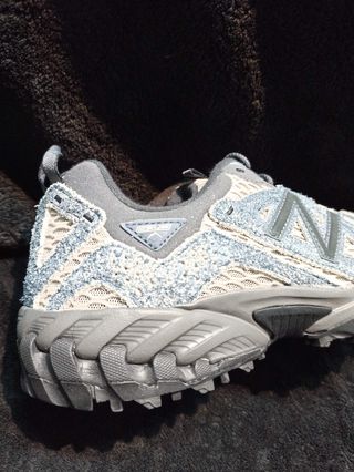 New Balance 610 V1 