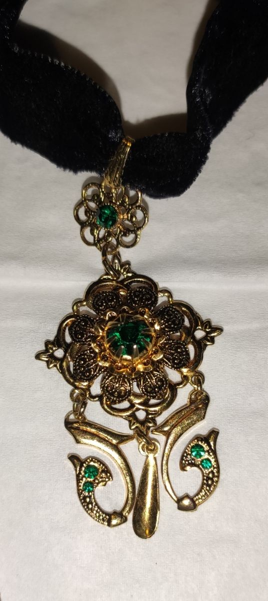 Conjunto Baturra chapado de oro