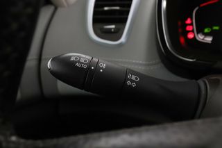 Renault Espace 1.8 TCe Initiale Paris