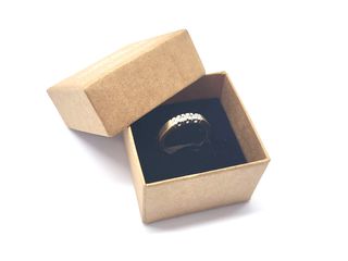 anillo oro 18k con piedra