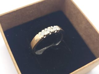anillo oro 18k con piedra