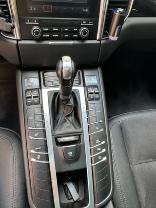 Porsche Macan 2016
