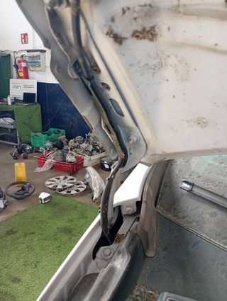 BISAGRA CAPO DERECHA PEUGEOT 208