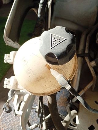 BOTE EXPANSOR PEUGEOT 208