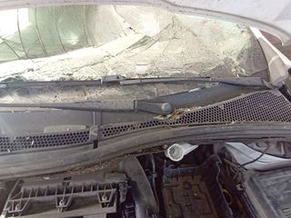 BRAZO LIMPIA DELANTERO IZQUIERDO PEUGEOT 208