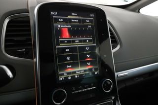 Renault Espace 1.8 TCe Initiale Paris
