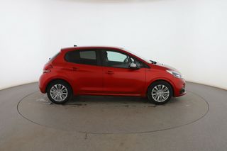 Peugeot 208 1.2 PureTech Signature
