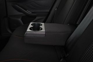 Ford Focus 1.0 Ecoboost MHEV 114kW STLine