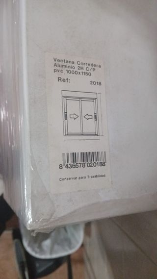 Ventana corredera aluminio 2 hojas, con mosquitera