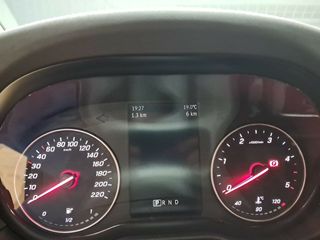 Mercedes Clase T 180 d