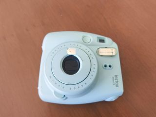 Cámara instantánea Fujifilm Instax Mini 9