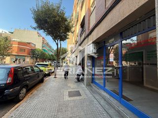 Local comercial en alquiler en Eixample en Prat de Llobregat, El