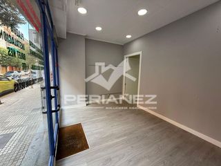 Local comercial en alquiler en Eixample en Prat de Llobregat, El