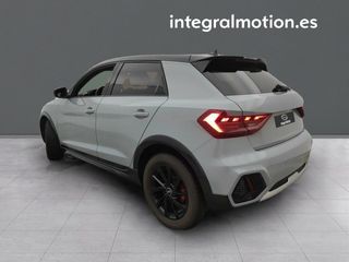 Audi A1 citycarver Black line 35 TFSI 110kW S tr