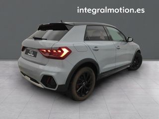 Audi A1 citycarver Black line 35 TFSI 110kW S tr