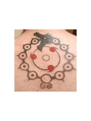 ¡TATUAJES A CAMBIO DE TECNOLOGÍA! 